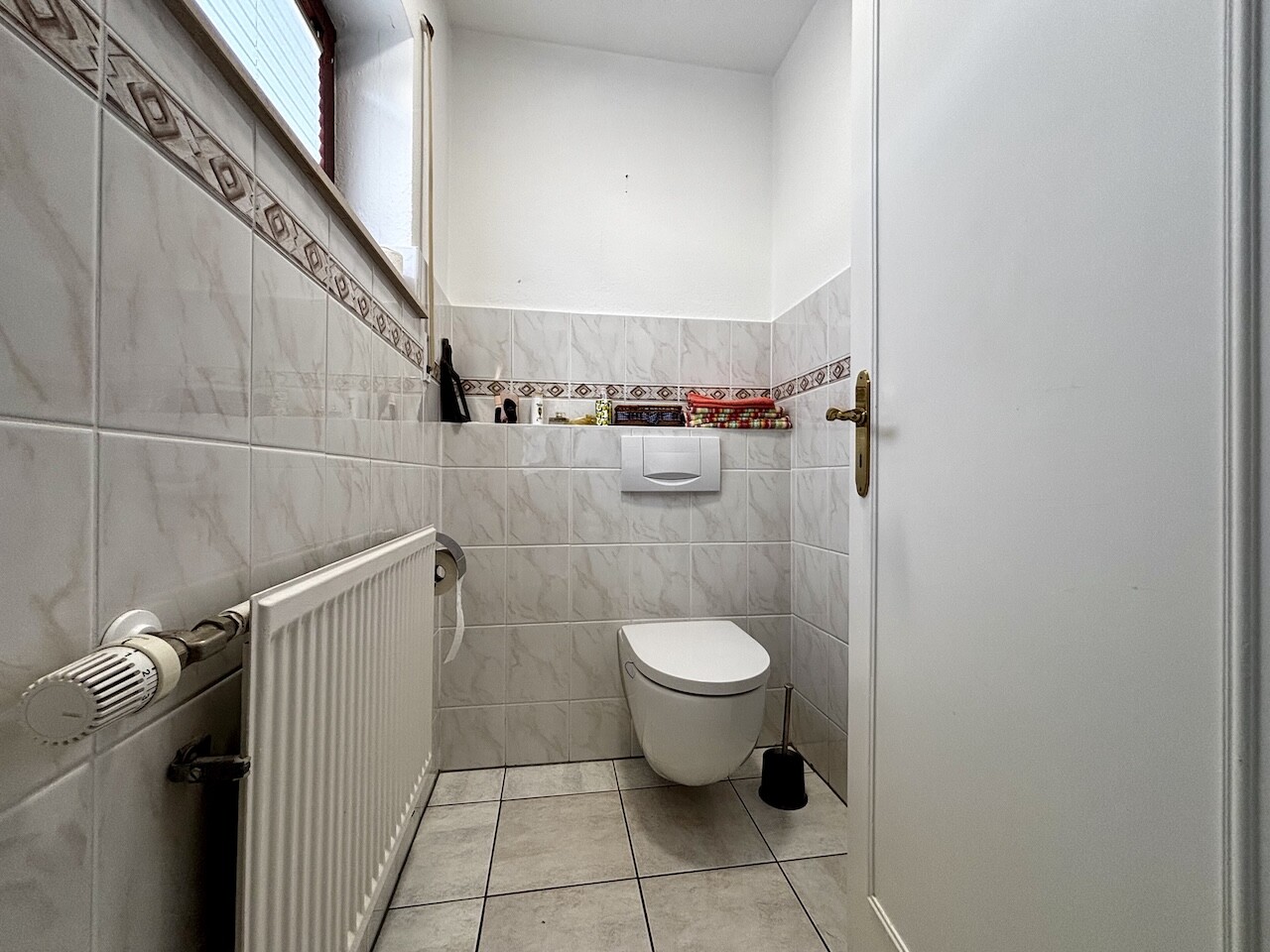 Gäste-WC EG