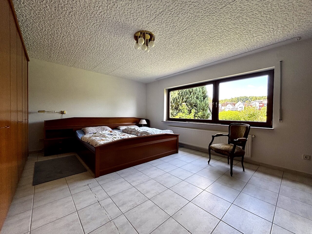 Schlafzimmer KG