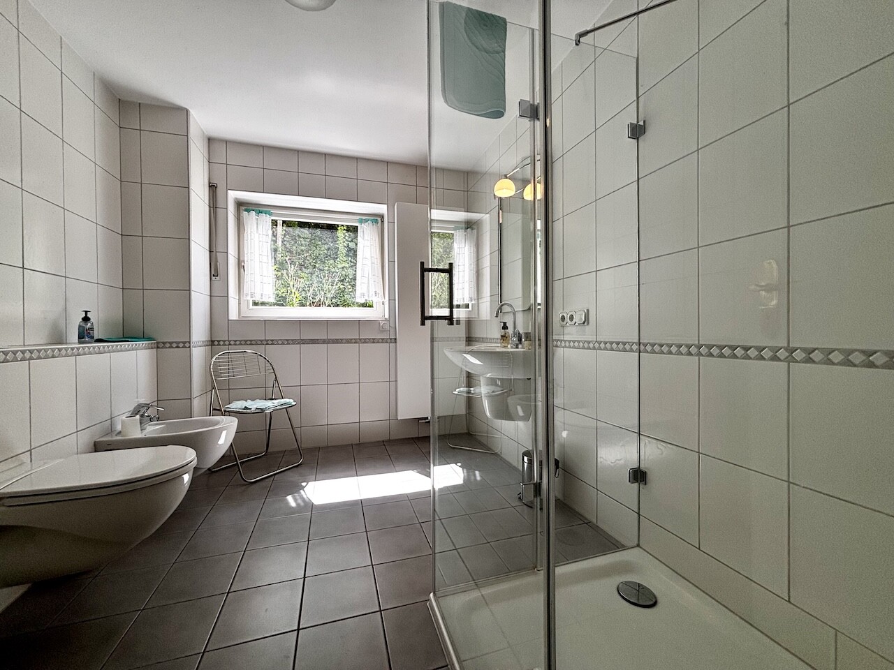 Badezimmer KG