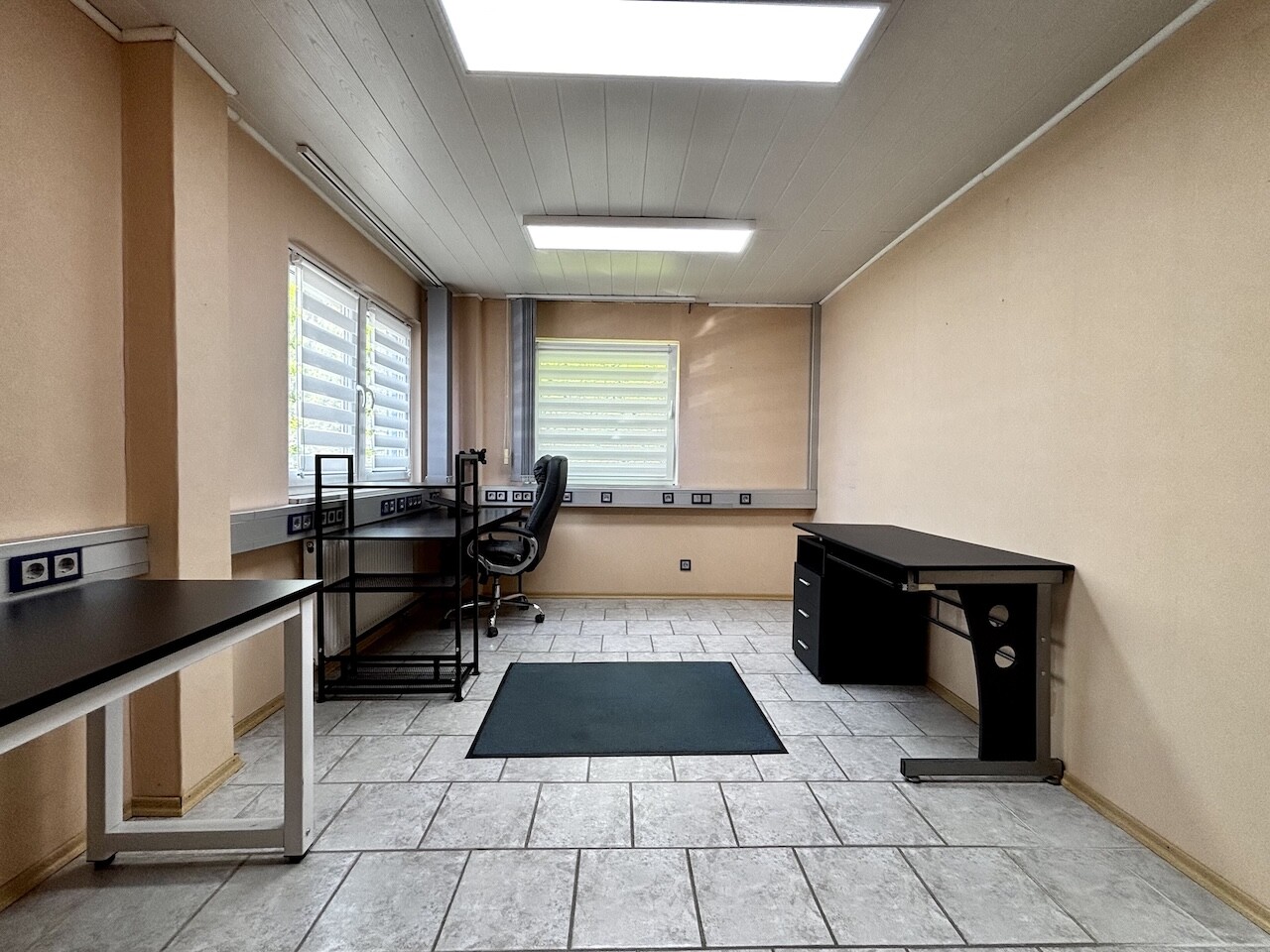 Büro 2