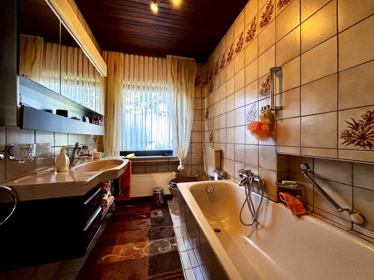Badezimmer EG