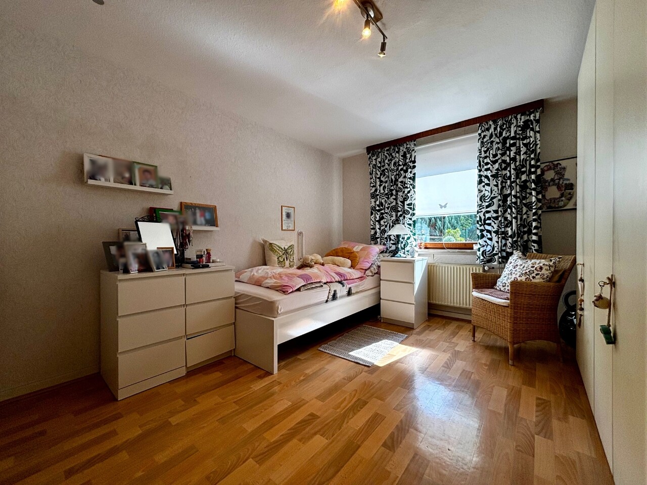 Schlafzimmer im EG