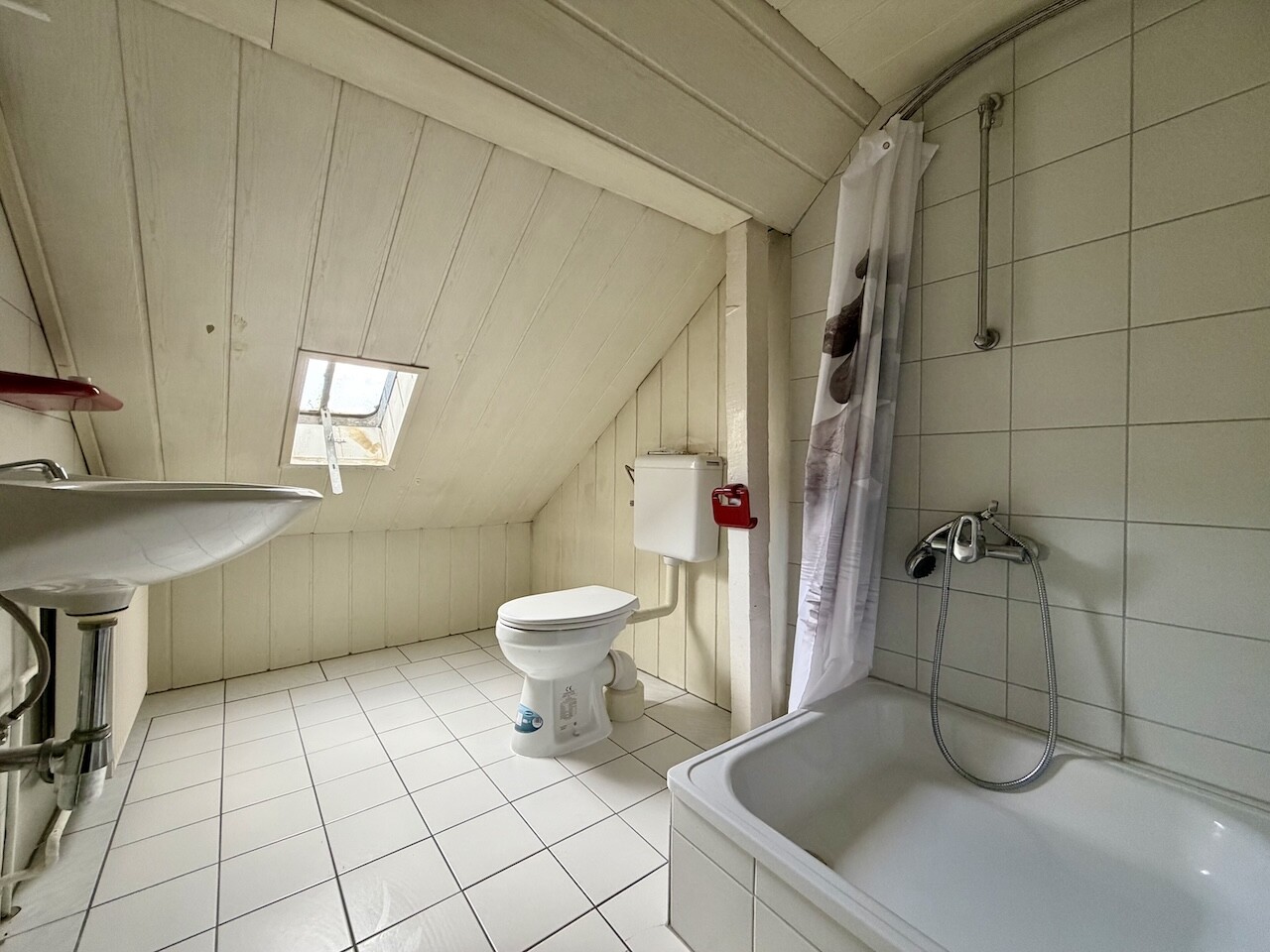Badezimmer DG