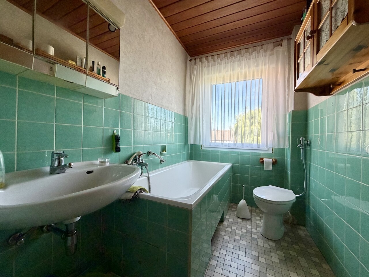 Badezimmer EG