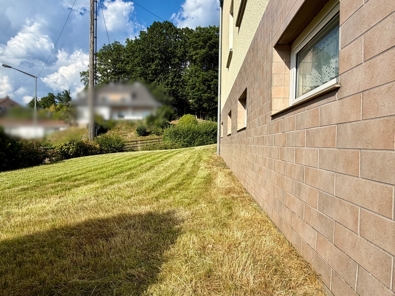 Grundstück vor dem Haus