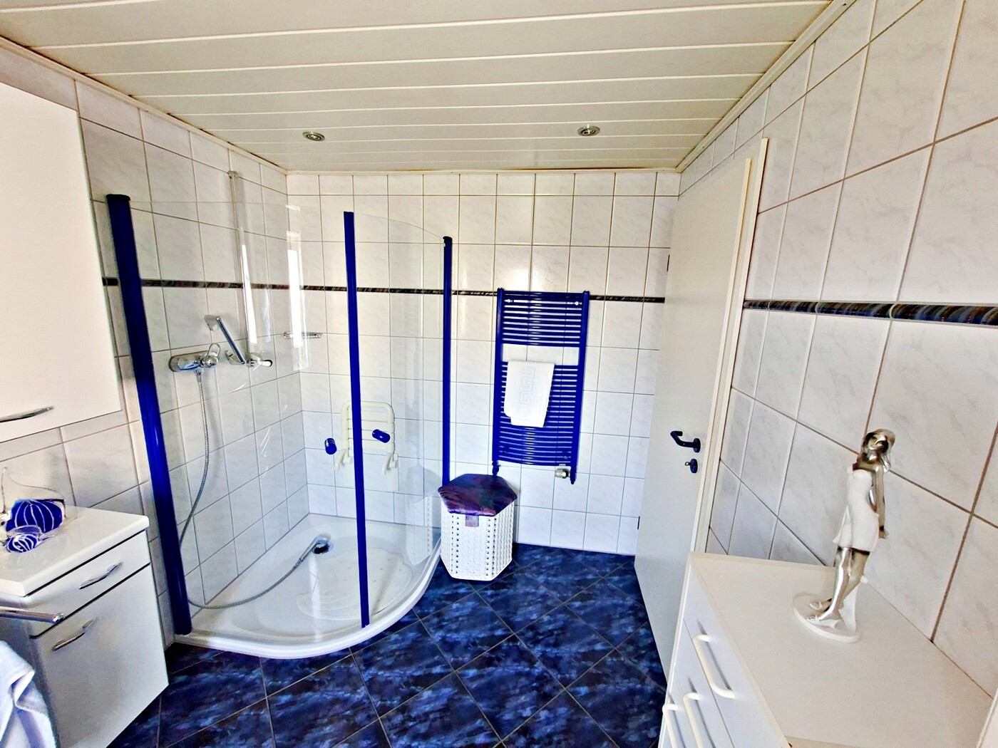 Badezimmer Einliegerwohnung