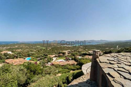 Secret Sale: Elegante und außergewöhnliche Villa mit Meerblick an der Costa Smeralda - Sardinien