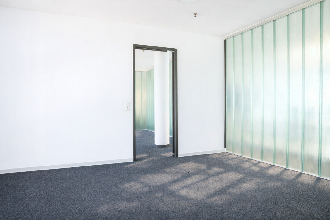 TECHNOLOGIEZENTRUM AACHEN_Exklusives Glaskastenbüro_3
