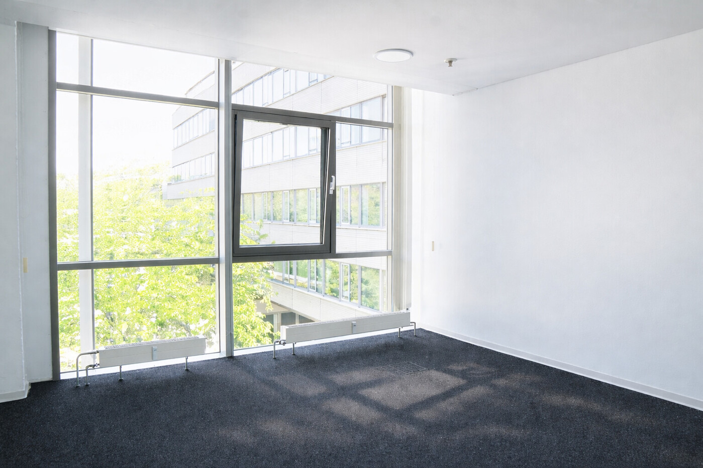TECHNOLOGIEZENTRUM AACHEN_Exklusives Glaskastenbüro_2