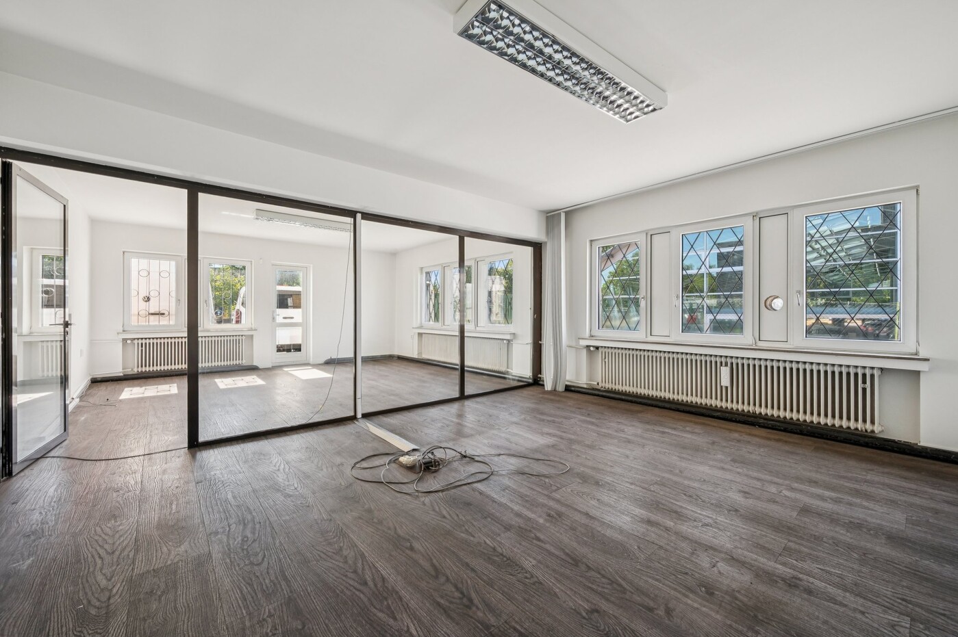 Büro EG