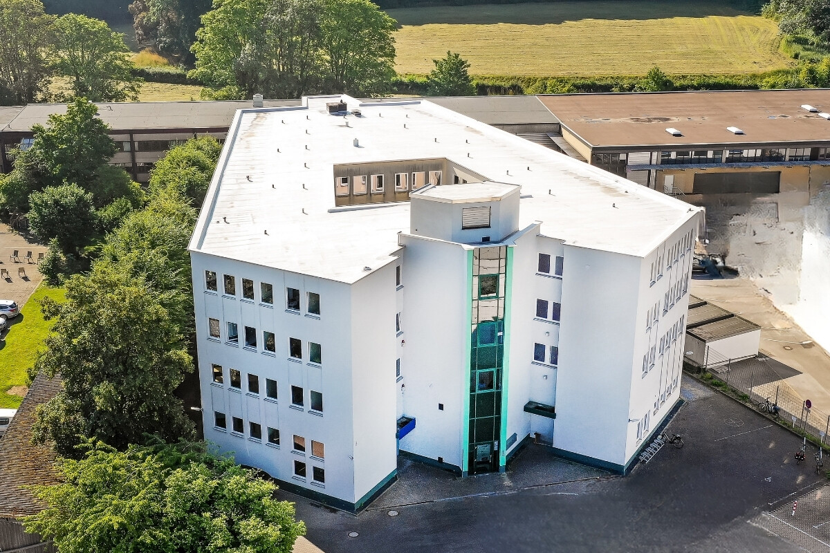 JÜLICHER STRASSE AACHEN_Bürofläche mit Blick ins Grüne_6