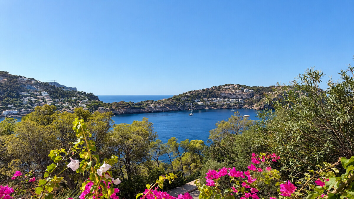 Erste Meereslinie Villa mit panoramischem Blick in Port Andratx