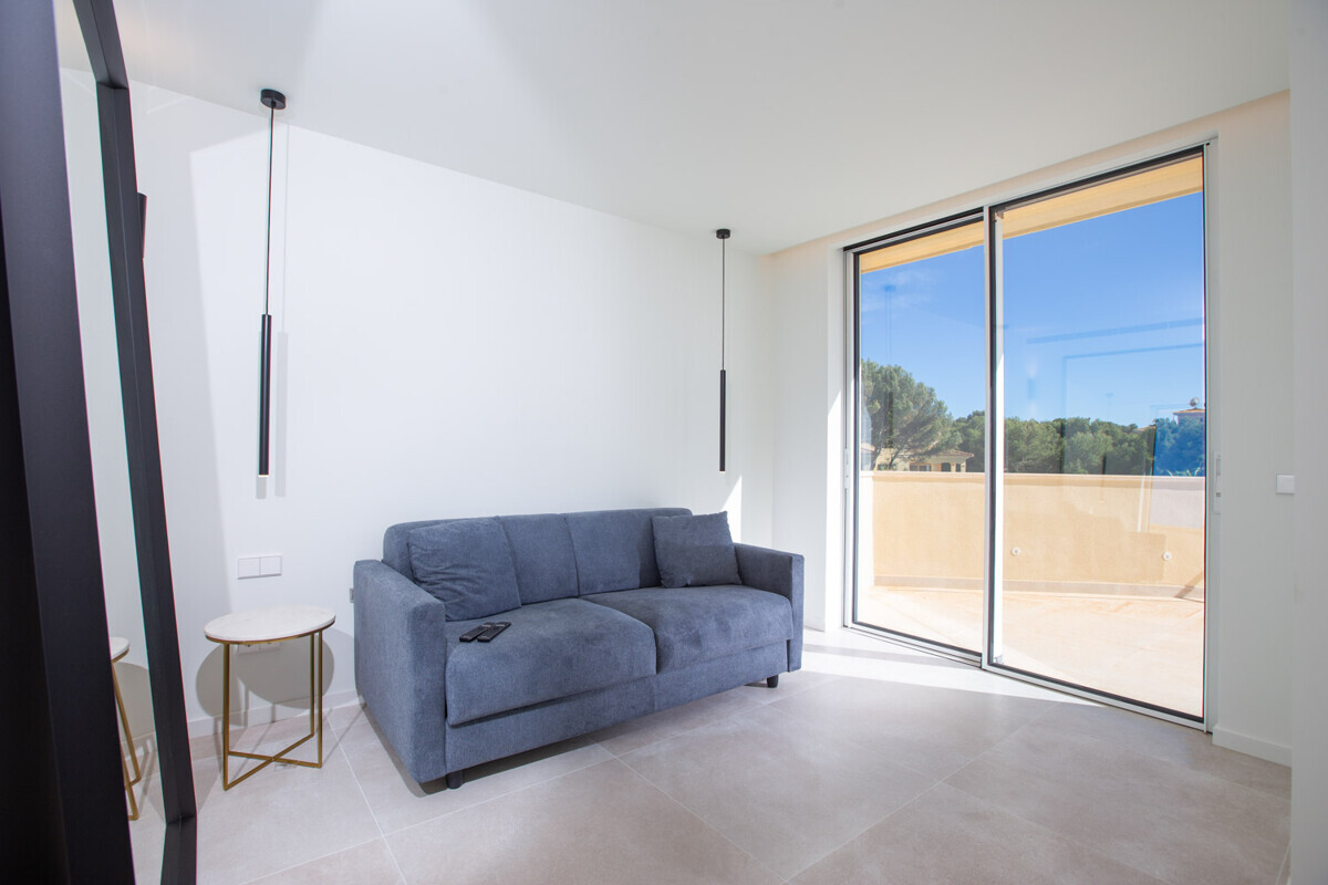 Renoviertes Penthouse mit Meerblick und privatem Rooftop Pool in Nova Santa Ponsa