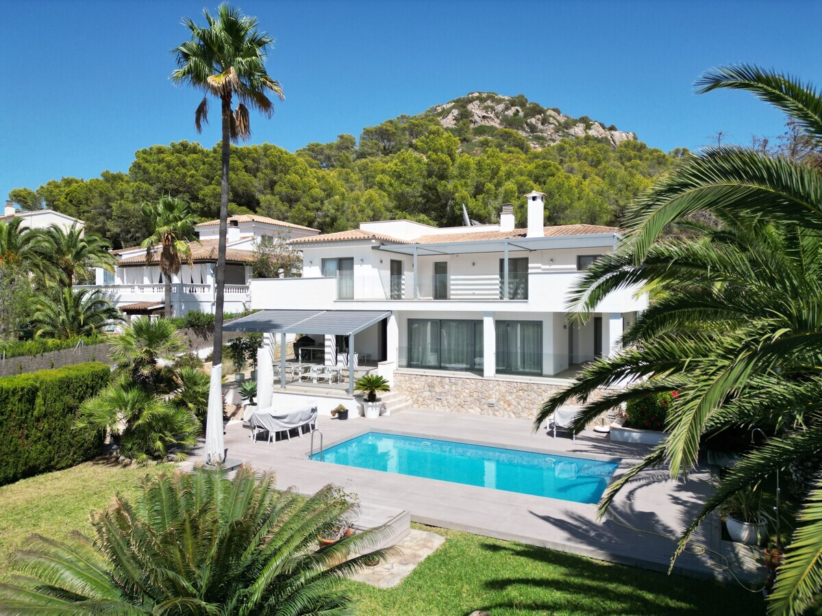Traumvilla in bester Lage von Santa Ponsa