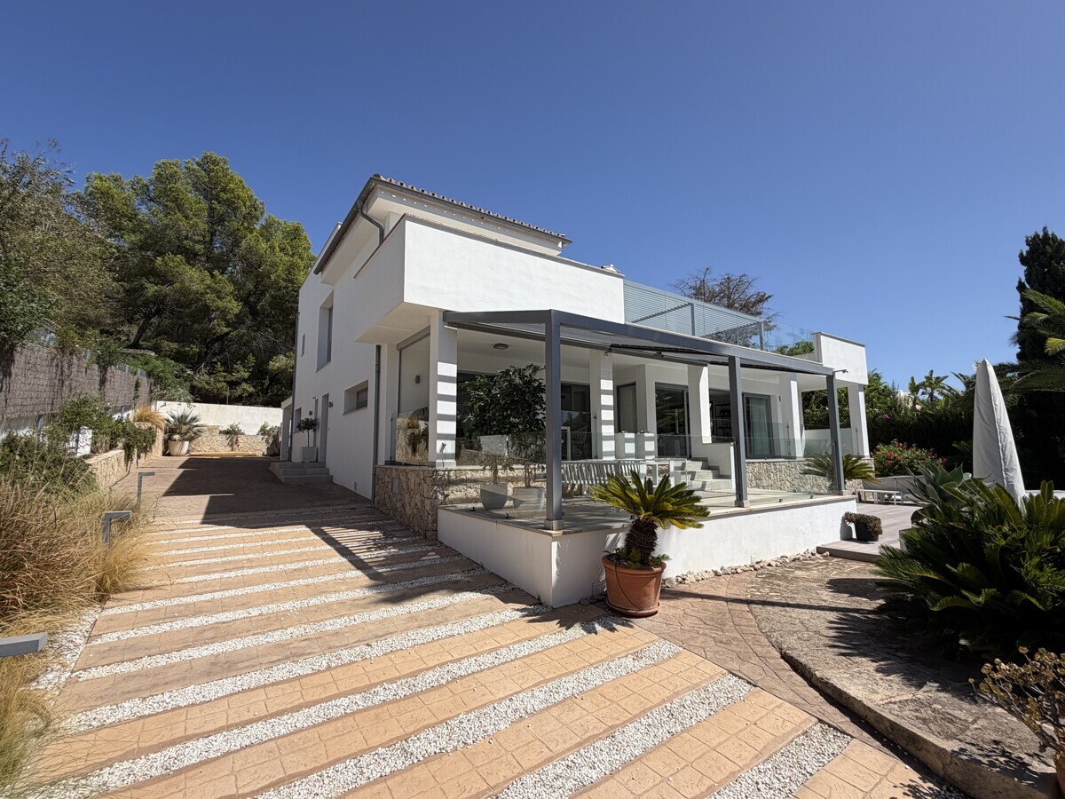 Traumvilla in bester Lage von Santa Ponsa