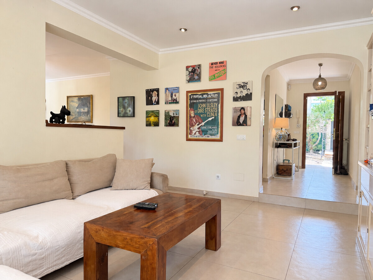 Charmante Villa im Bungalow Stil am Rande einer Grünzone in Santa Ponsa