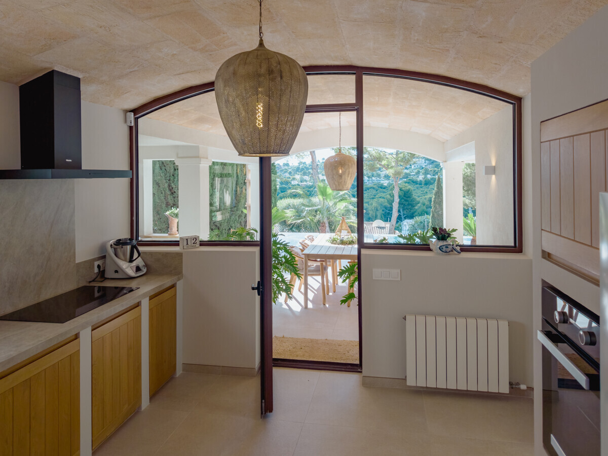 Stilvolle Villa mit wunderschönem Ausblick und viel Privatsphäre