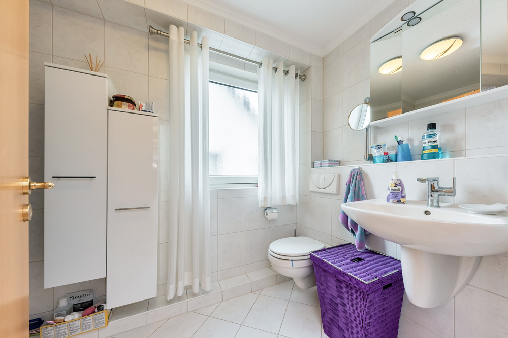 1.OG TL Badezimmer
