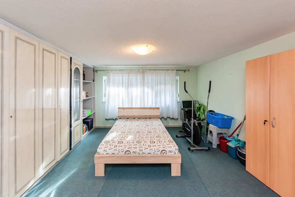 UG Spiel/- o. Gästezimmer