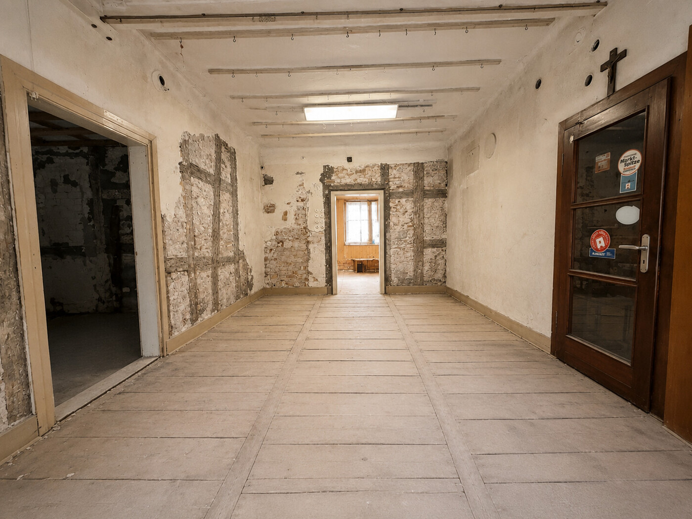 EG großzügiges Zimmer 2