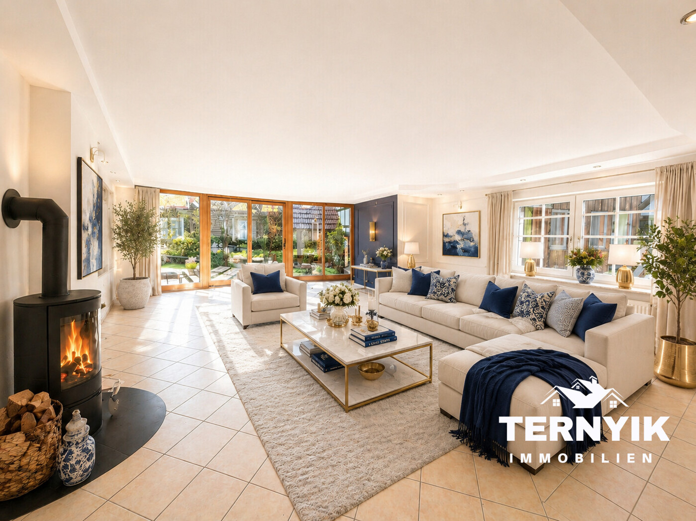 Virtuelles Homestaging Wohnzimmer Mediterran - Kaminanschluss möglich!