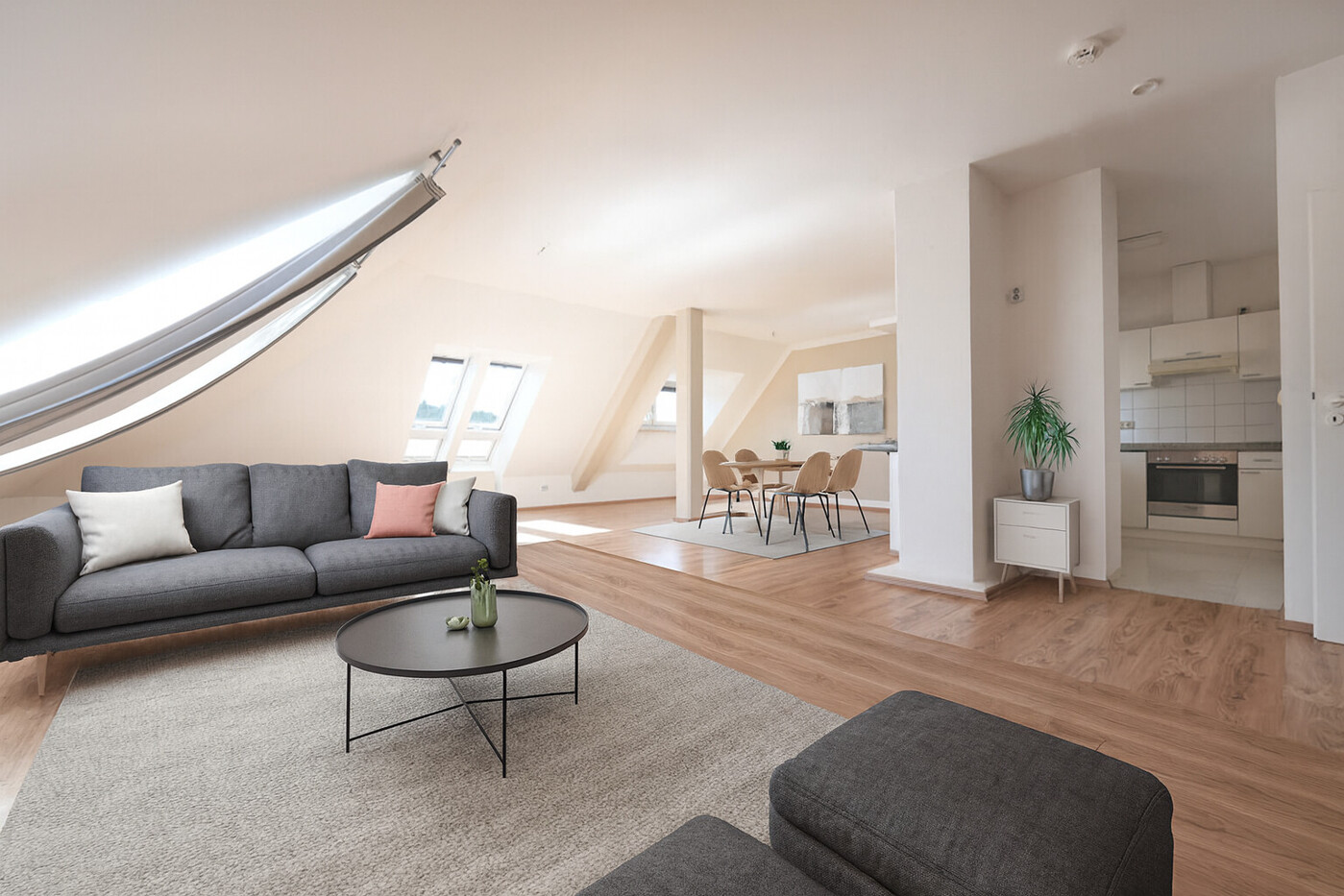 Virtuelles Homestaging des loftartigen Wohnzimmers