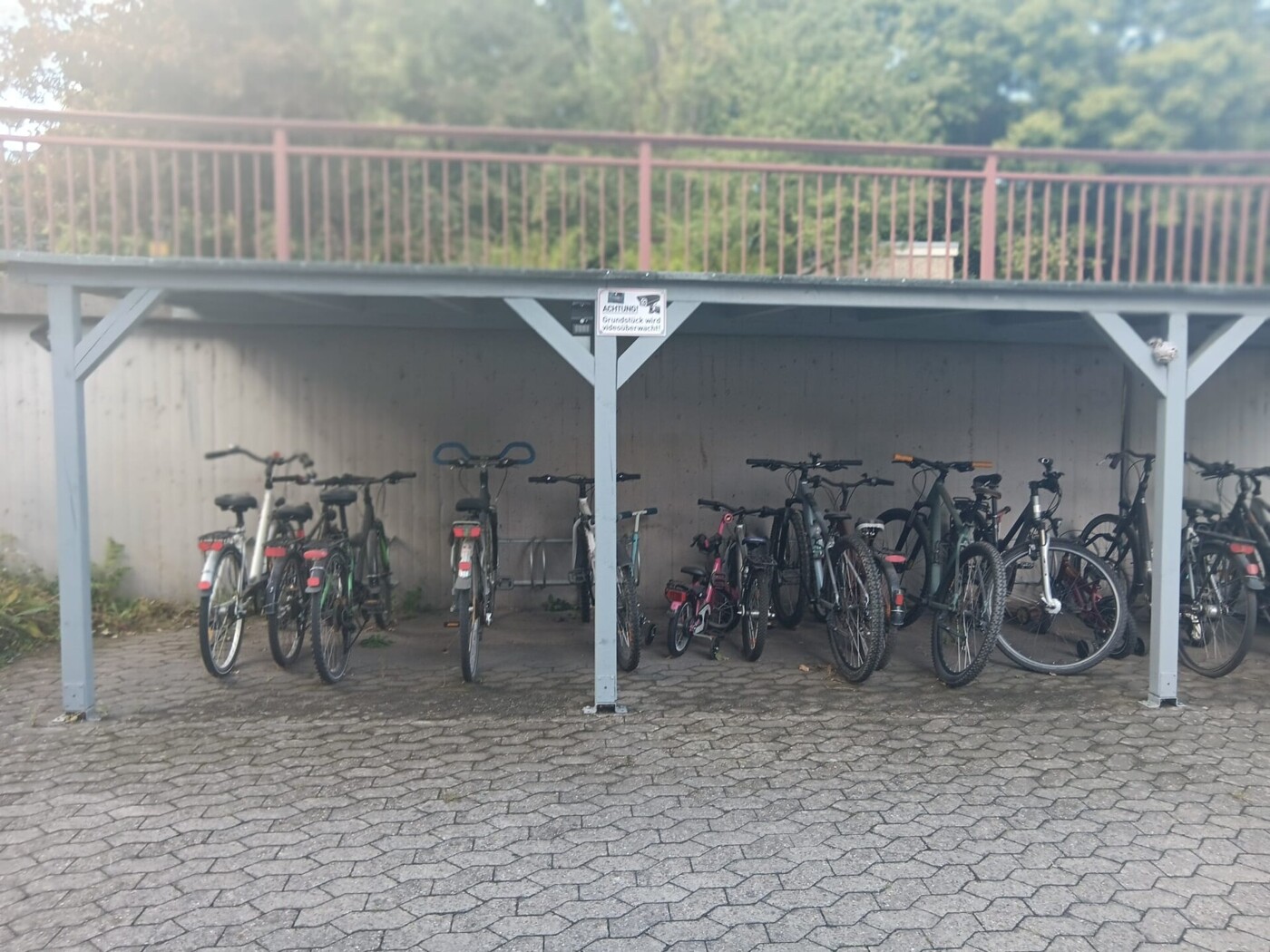 Abstellplatz Fahrräder