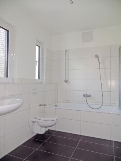 Moderne 3 Zimmer Wohnung mit Balkon in Hamburg-Niendorf - Photo 4