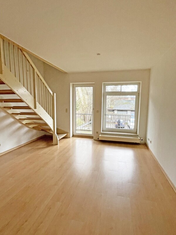 Zimmer mit Balkon