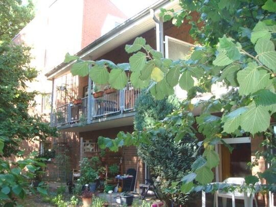 Etwas besonderes! 2,5-Zimmer-Wohnung über drei Ebenen in Hamburg-Schnelsen - Photo 2