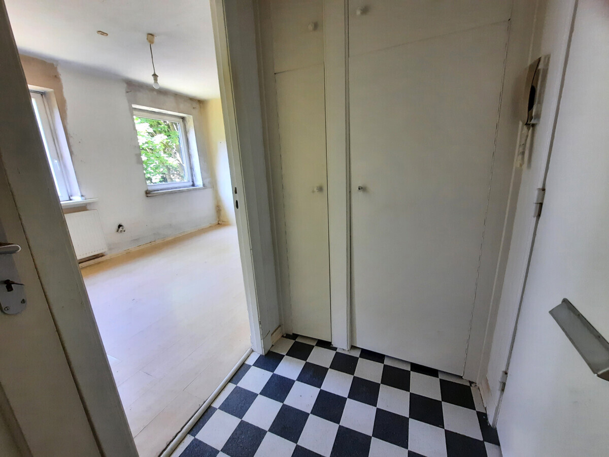 Flur mit Einbauschrank