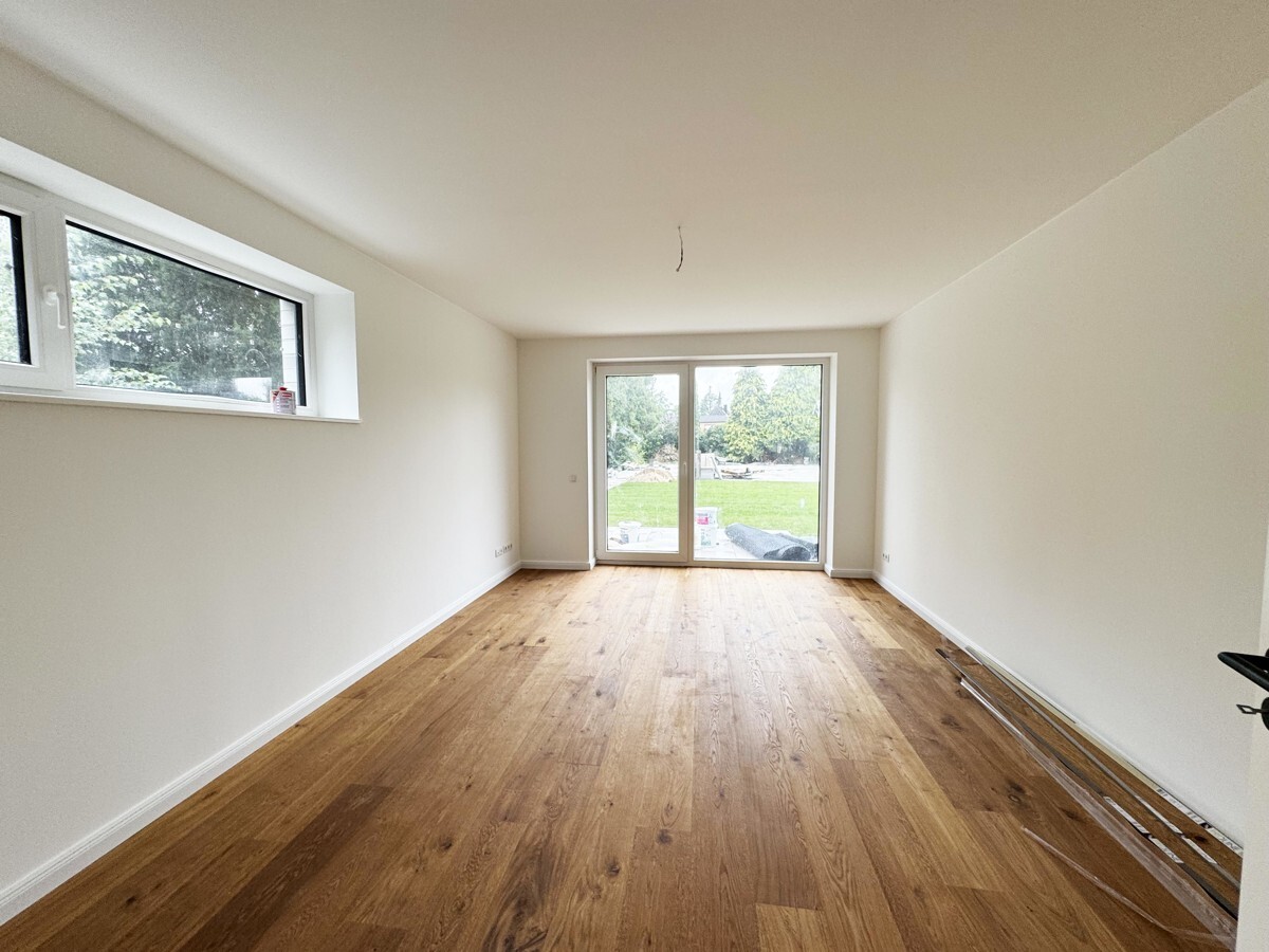 Wohnraum mit Terrasse