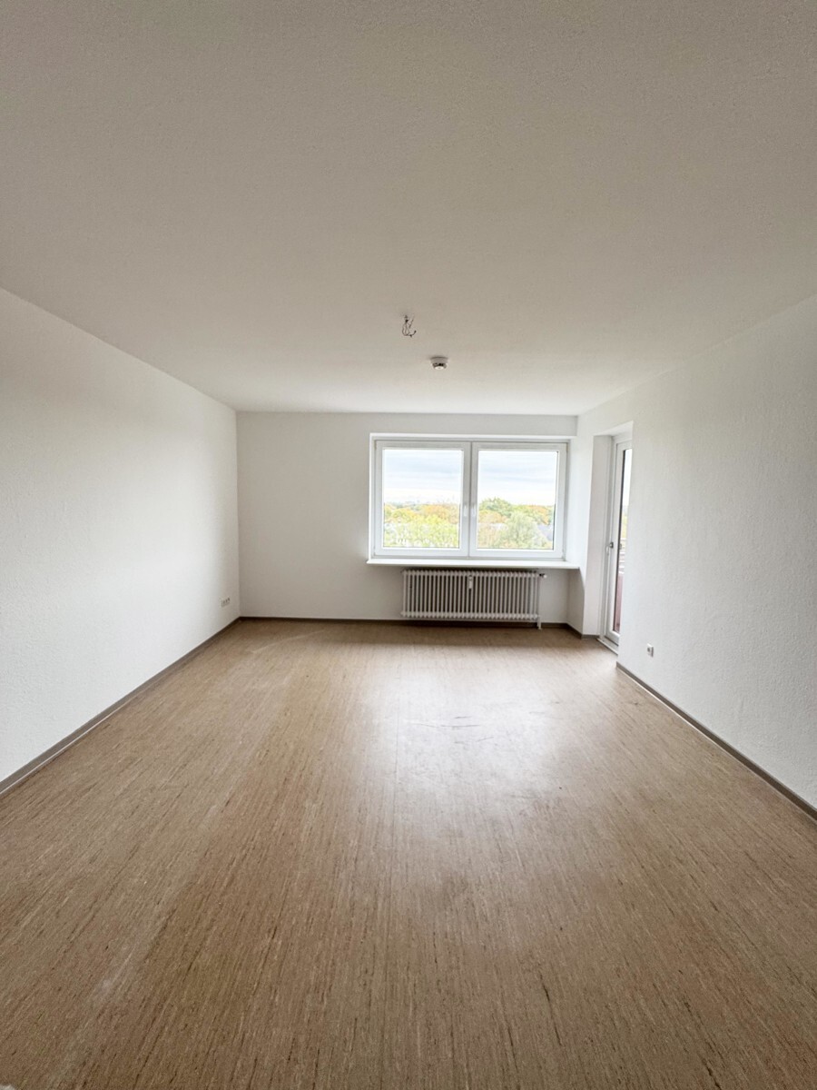 Zimmer mit Balkon