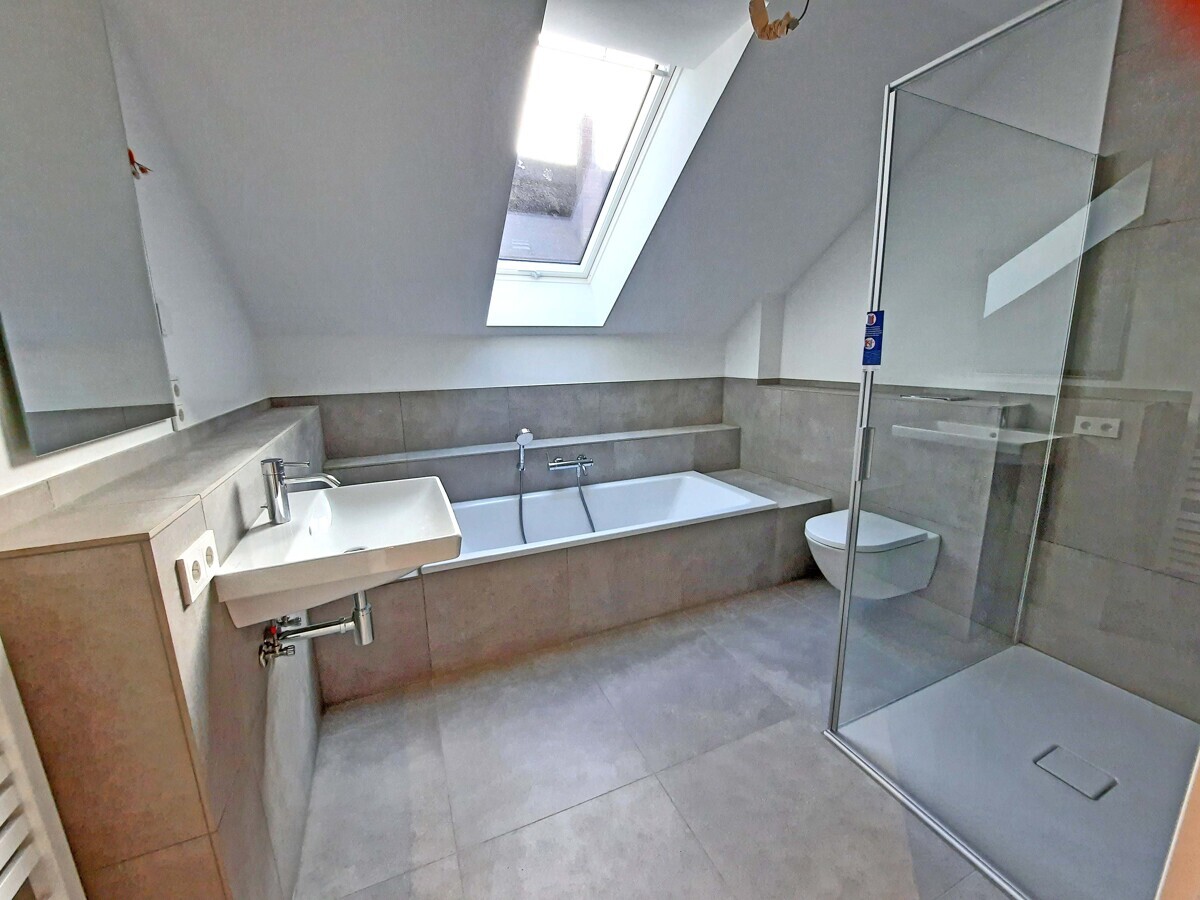 Badezimmer im Obergeschoss