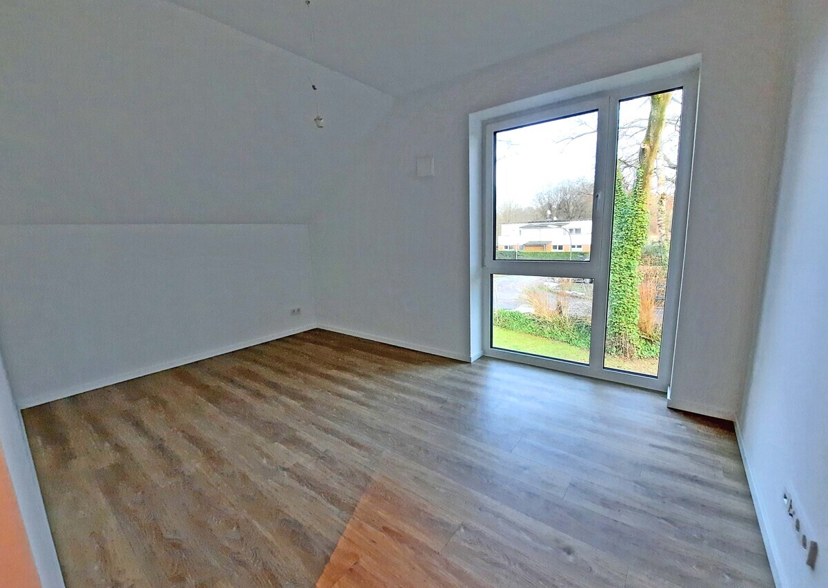 Willkommen in Bergstedt! Neubau-Doppelhaushälfte als Erstbezug in familienfreundlicher Lage - Foto 1