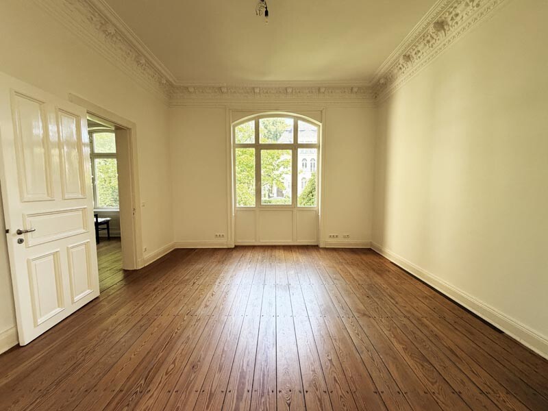 4 Zimmer Altbau-Wohnung mit Wintergarten im Herzen von Reinbek - Photo 1