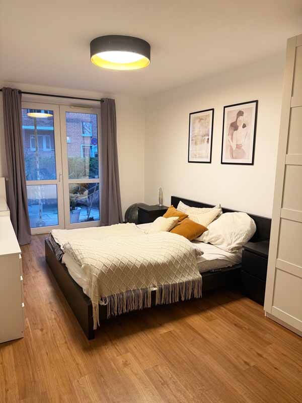 Niedliche 2 Zimmer Wohnung mit Terrasse in Hamburg-Barmbek - Photo 1