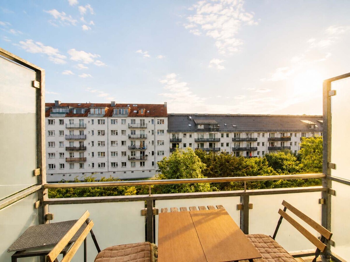 Balkon - KI bearbeitet