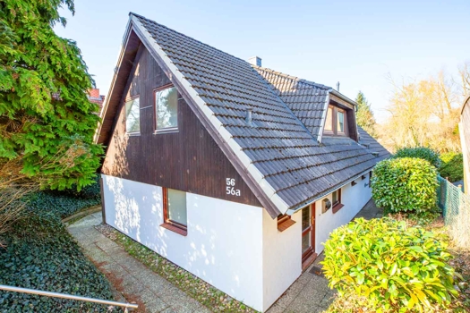 ! Neu ! Zwei Wohneinheiten mit separatem Eingang in zentraler Lage von 22946 Trittau