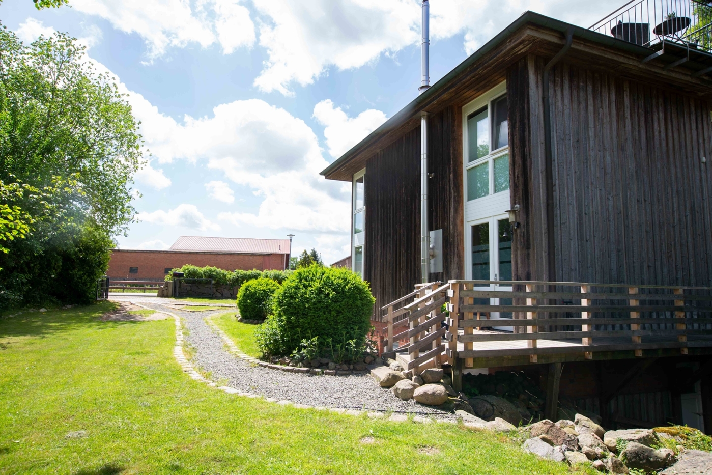 Vermietetes-Einfamilienhaus-mit-Doppelcarport-21493-Grabau-Thonhauser-Immobilien-GmbH-10