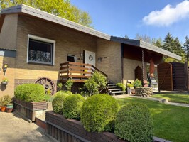 schicker Bungalow im Feriernort Midlum