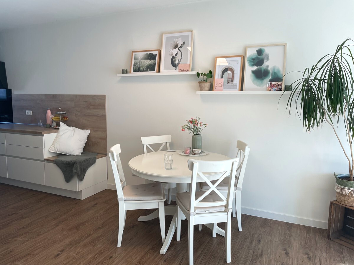 Essbereich nebst Küche