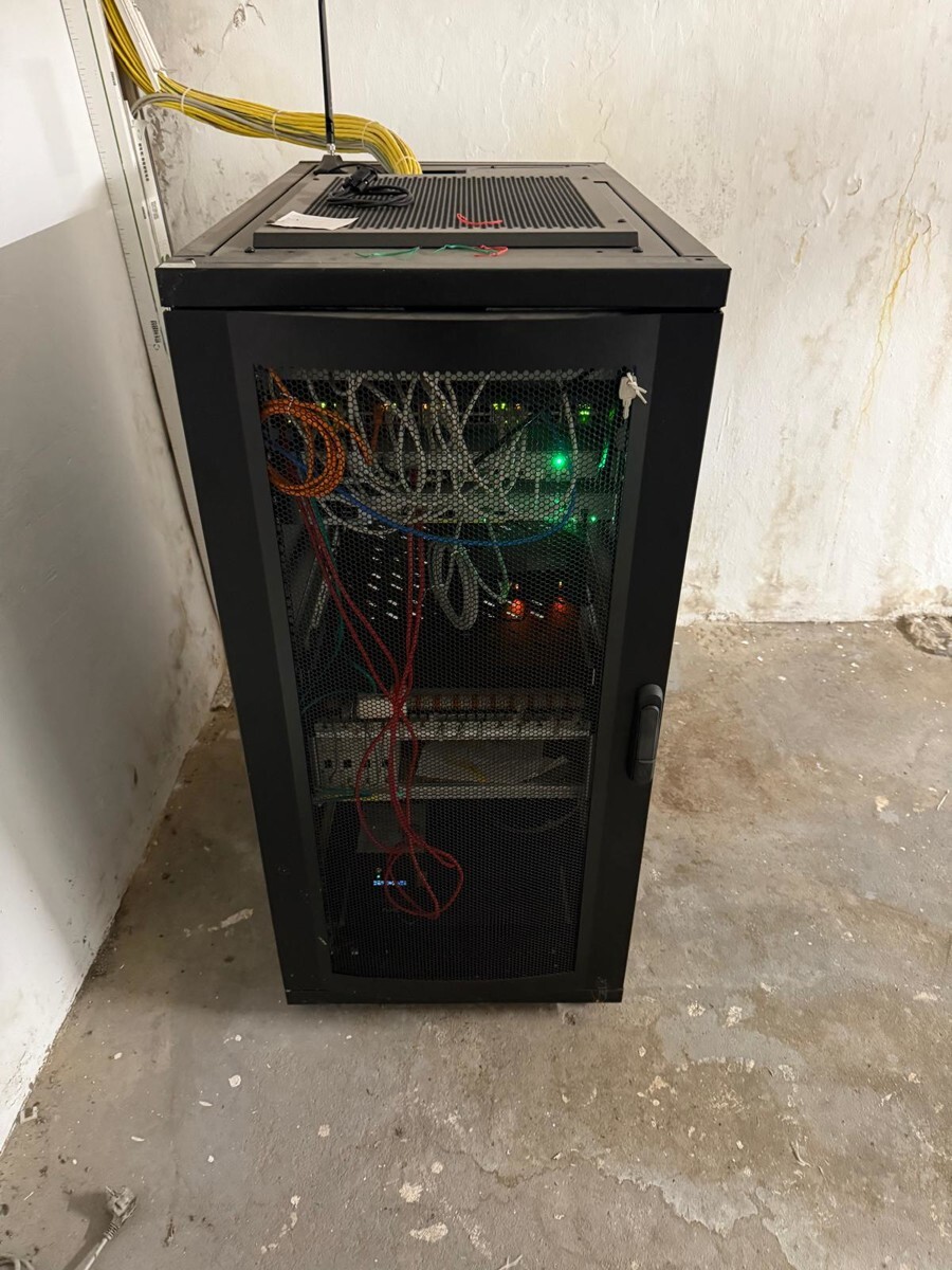 Serverschrank