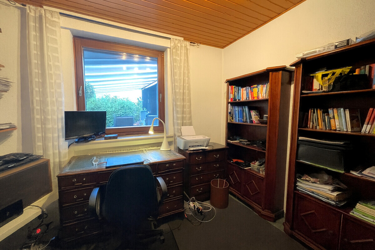 Arbeitszimmer