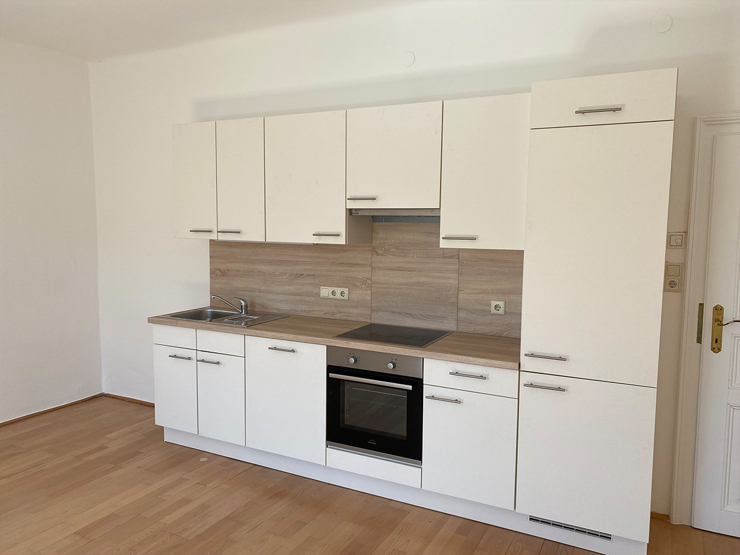 topspeed-immobilien-Küche-Salzburg-Radstadt-72,53m²_Erdgeschoß-Mietwohnung_mit_2_Schlafzimmern_und_Carport