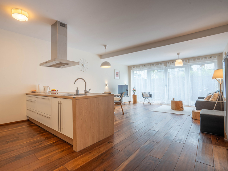 topspeed-immobilien-Küche-Steiermark-Schladming-Hochwertige,_vollmöblierte_91,75m²_Mietwohnung_mit_Tiefgarage_und_2_Schlafzimmern_im_Zentrum