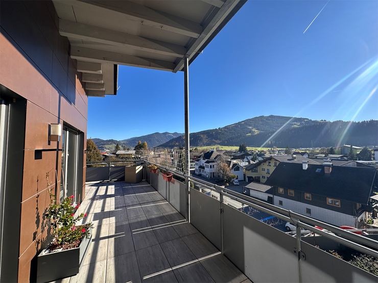 topspeed-immobilien-Terrasse-Salzburg-Altenmarkt_im_Pongau-113,07m²_Dachgeschoßwohnung_im_Wohn-_und_Geschäftshaus_Facade