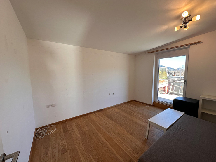 topspeed-immobilien-Schlafzimmer 2-Salzburg-Altenmarkt_im_Pongau-113,07m²_Dachgeschoßwohnung_im_Wohn-_und_Geschäftshaus_Facade