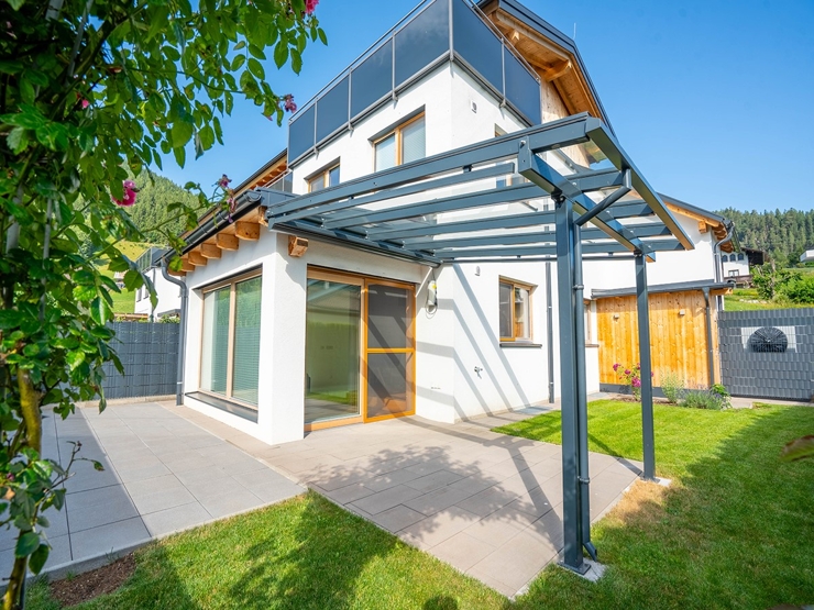 topspeed-immobilien-Terasse-Salzburg-Forstau-5-Zimmer-Wohnung_über_2_Etagen_mit_Garten,Terrasse,_2_Carport_in_der_Forstau/Fageralm