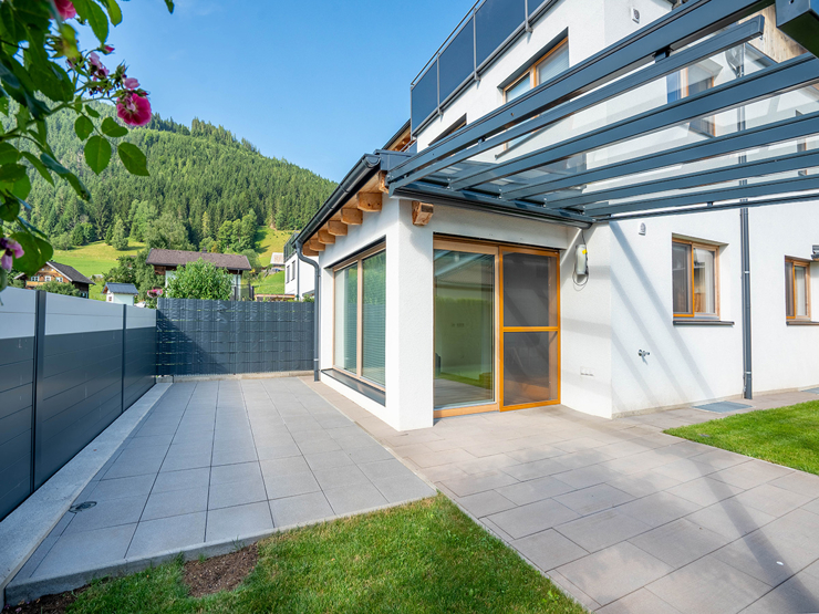 topspeed-immobilien-Ansicht-Salzburg-Forstau-5-Zimmer-Wohnung_über_2_Etagen_mit_Garten,Terrasse,_2_Carport_in_der_Forstau/Fageralm